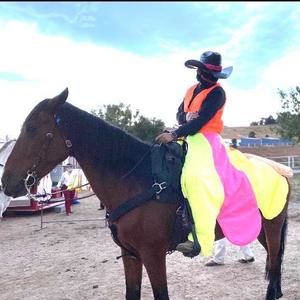 Meet your Posher, Kimi